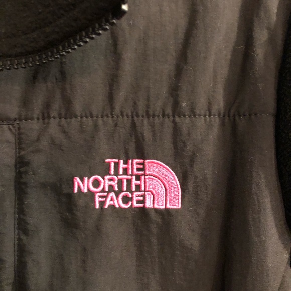 North face jacket - Picture 3 of 4